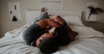 נסגר תיק נגד צעיר שנעצר בחשד למעשה מגונה במרמה בתיירת