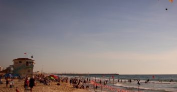 עובד ניקיון בחוף אשדוד הודה במעשים מגונים בילדות ושוחרר למעצר בית