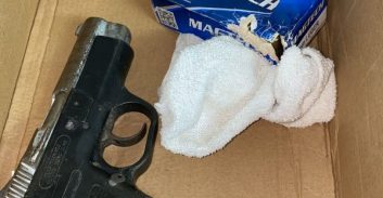 חשד: מוכר למשטרה מיפו החזיק אקדח טעון