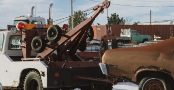 חשד: נהג הגרר גנב רכב ולא ידע שהוא שייך לחבר שלו