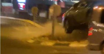 כתב אישום: נהג בפסילה, ברח משוטרים, עלה על מחסום דוקרנים ועף באוויר