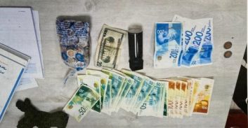 אישום: התחזו לתורמים לבתי כנסת וגנבו כספים מקשישים