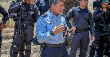 "לארגוני פשיעה כואב הרבה יותר כשתוקפים אותם ברמה האזרחית"