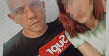 צעיר שנעצר בעבר בחשד לרצח חברתו הורשע בתקיפת צעירה אחרת