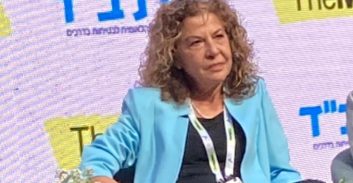 סגנית ראש עיריית ת"א: "להנהיג אכיפה אלקטרונית על קורקינטים חשמליים"