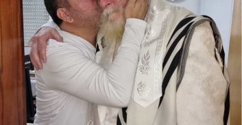 שני סנדקים: ברלנד ושיינר