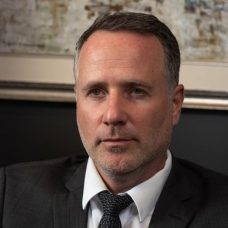 עו"ד שרון נהרי