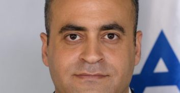 עו"ד האני ואקד – הממונה על פעילות משרד המשפטים בחברה הערבית