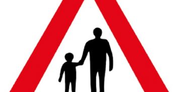 פיצוי של כמיליון שקל לילדה שנפגעה מרכב שעלה על המדרכה