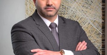 עו"ד ג'וליאן חדאד