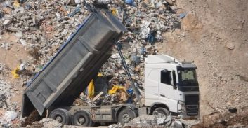 שוחררו שלושה חשודים מרכזיים בתיק "מטמנת הזהב" במזרח ירושלים