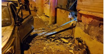 פצועים והרס רב מפיצוץ אמצעי לחימה בחצר בית בבאר שבע