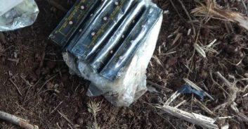 מצבור אמל"ח בכפר סבא: לבנות חבלה ונשקים הוסלקו באדמה