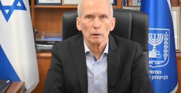 בר לב: הממשלה תקים ועדת חקירה בראשות שופט לפרשת פגסוס