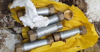 20 חודשי מאסר לצעיר שהחזיק בבוידעם חמישה מטעני צינור