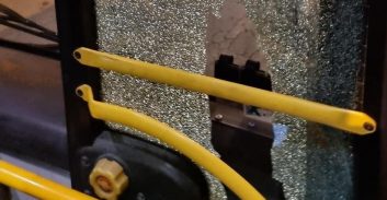 אישום: ירה באקדח אוויר על נהג אוטובוס