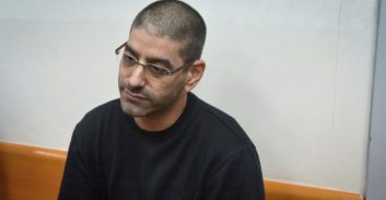 הסוהרת בתיק האיומים של מוטי חסין בכלא: "הוא לא איים עלי"