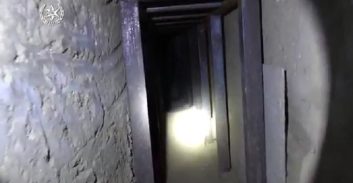 פוסטה TV: מנהרת קנאביס הוסתרה מתחת לאדמה במסווה של פתח ביוב