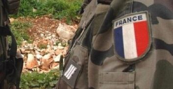 צעיר דקר ופצע קשה חייל צרפתי לאחר בילוי במועדון בחיפה 