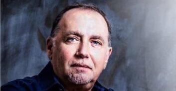 טייקון התקשורת אביב גלעדי הורשע בתקיפת עובד במסעדה של אייל שני