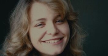 "הנערה שבתמונה": אישה צעירה ויפהפייה במלכודת הרֶשַׁע