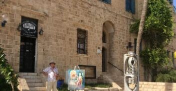 בימאי דורש למחוק חוב ארנונה בגובה 125 אלף שקל על תיאטרון ביפו