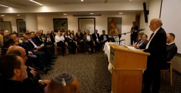 תעשיית התארים במחוז ירושלים של לשכת עורכי הדין