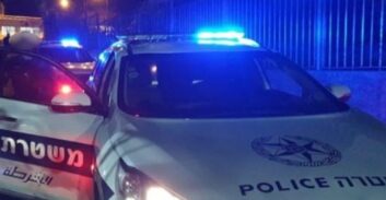 חשד: הרכב"שפשף" ניידת משטרה והנהג נעצר בחשד לדריסת שוטרת