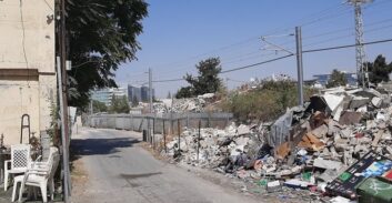 דוח המבקר על האוכלוסייה בערים המעורבות: שכונות מוזנחות והיעדר ייצוג