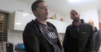 שלומי אסולין תקף בבית משפט את עורך דינו שדימם מהאף