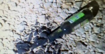 חשד: מוכר למשטרה השליך בקבוקי תבערה לחצר בית בשפלה