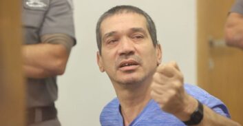 הפרקליטות: להוסיף למאסר יצחק אברג'יל ואהרון סוסן את תקופת השליש ברישיון