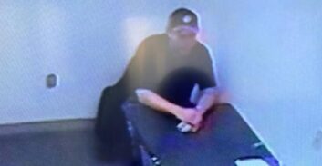 השופט על זיכוי גבר מתקיפת גרושתו: "חקירה מגמתית, קפקאית"