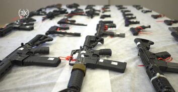 סוכן סמוי של ימ"ר ש"י הפליל 60 ישראלים ופלסטינים בסחר באמל"ח וסמים