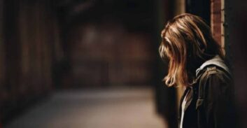 מחריד: חשוד שהציע טרמפ לנערה לוקה בנפשה וביצע בה עבירות מין במלון