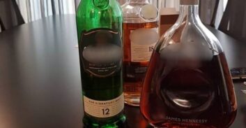 בקבוקי אלכוהול שהזמין עורך דין לישראל חולטו כי יוצרו ב"מדינת אויב"