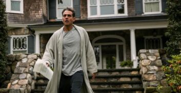 בין פשע לאימה: "הצופה" מציג חלום ביעותים בבית החלומות