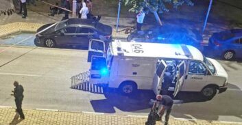 ירי ומטען חבלה סמוך לביתו של מוכר למשטרה ביבנה