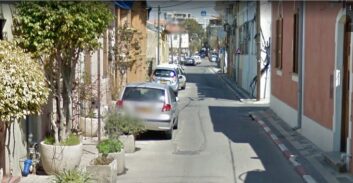 ת"א: הסיבות לזיכוי תושב שכונת נווה צדק מחניה על המדרכה