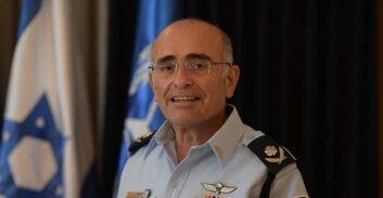 הסמפכ"ל דוד ביתן הודיע על פרישתו: "מביט לאחור בסיפוק ובגאווה"