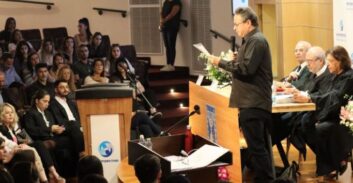 "ממשלת נתניהו בונה לנו מערך של קונסיליירים, שזה מאפיה"