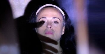 חריף אש (סילבסטר): טרום ואחרי, ומונולוגים מתיאטרון רצח נשים