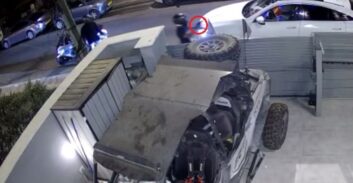 אישום: שדדו באיומי אקדח שעון יוקרה לעיני ילד בן 6