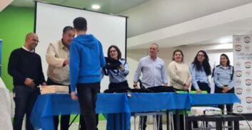 פרויקט שחמט של המשטרה בטירה: בני נוער כנאשמים סניגורים ושופטים