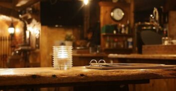 בעל בר מראשל"צ נעצר בחשד לגידול כרבע טון קנאביס