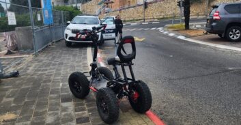 כתב אישום: גנב "איזי-ריידר" מחניית בית מגורים בתל אביב