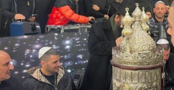 אייל נגר ועמוס לביא ערכו את הסולחה במסעדה באור יהודה