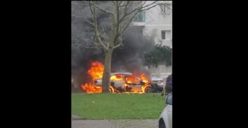 צפו: רכב התפוצץ ועלה באש בנהריה