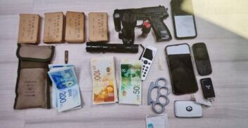 תושב אור עקיבא נתפס עם אמצעי לחימה ואלפי שקלים שמקורם לא ידוע