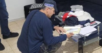 שלושה חשודים בעוקץ חברות בצרפת